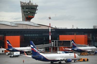 Подавший сигнал бедствия самолет Москва — Белгород приземлился в Шереметьево