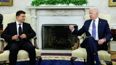 Посольство США в Киеве заявило об укреплении связей между странами