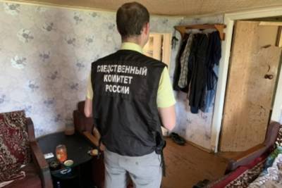 В Курской области 51-летний мужчина едва не зарезал 33-летнюю сожительницу