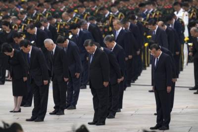 В Китае масштабной церемонией отметили День памяти павших героев (ФОТО)