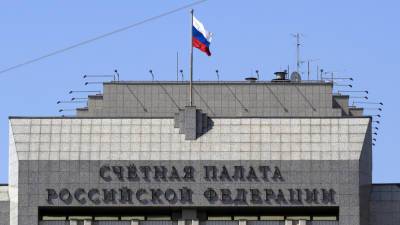Счётная палата предложила выплачивать по 20 тысяч рублей к школе из маткапитала