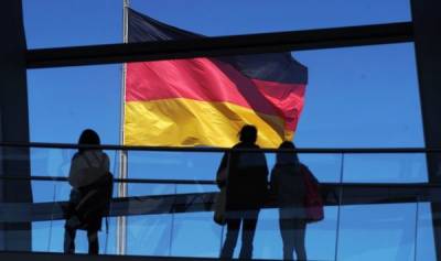 И выкинуть жалко, и нести тяжело: дружба с Германией влетает Прибалтике в копеечку