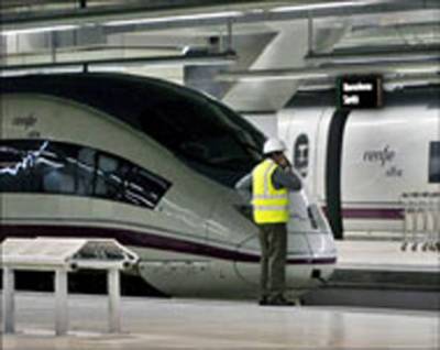 Из-за забастовки машинистов в Испании отменят почти 900 поездов