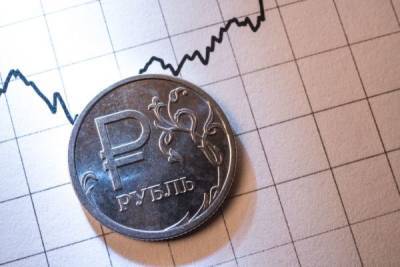 Эксперт: Рубль не спешит сдавать позиции