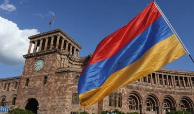 Кабмин Армении одобрил второй послевоенный бюджет: Пашинян увеличивает расходы