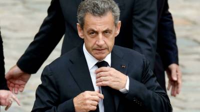 Экс-президента Франции приговорили к году лишения свободы