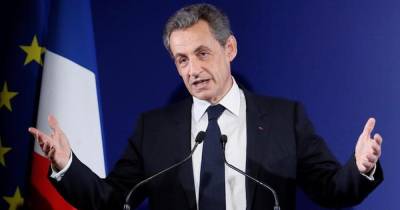 Николя Саркози посадили на один год