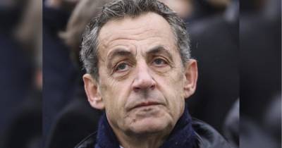 Екс-президента Франції Ніколя Саркозі засудили до року в'язниці