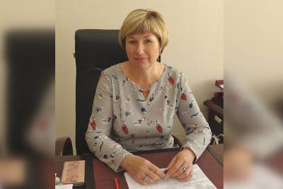 Парфинские депутаты не приняли отставку главы района Леонтьевой