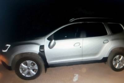 В Волгоградской области мужчина наткнулся на машину и со злости ее разбил