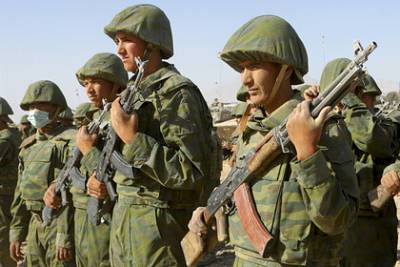 Стало известно о стягивании вооруженных сил Таджикистана и Афганистана к границе