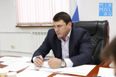 Будун Будунов провел совещание по реализации соглашения о развитии футбола