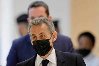 В приговоре Саркози увидели «зловещее предупреждение» для конкурентов Макрона