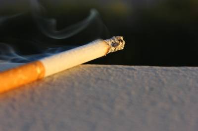 Из-за электронных сигарет никотиновая зависимость детей увеличилась в 6 раз – эксперт – Учительская газета - ug.ru - Россия