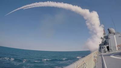 Экипажи кораблей ЧФ отработали отражение ракетных ударов в акватории Чёрного моря