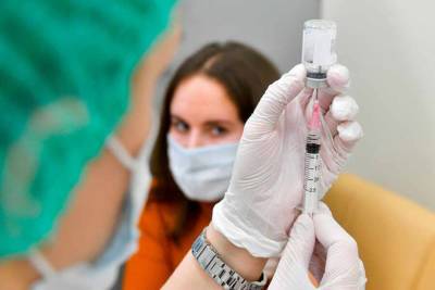 На Украине введут обязательную вакцинацию от коронавируса