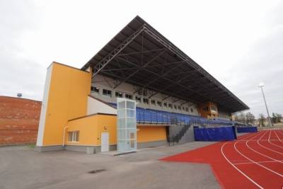 Стадион «Машиностроитель» смогут посещать псковичи с 1 октября