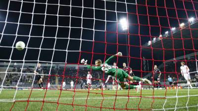 «Рома» разгромила «Зарю» в матче Лиги конференций