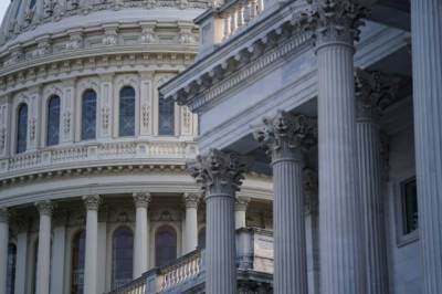 Сенат США поддержал продление финансирования правительства до 3 декабря