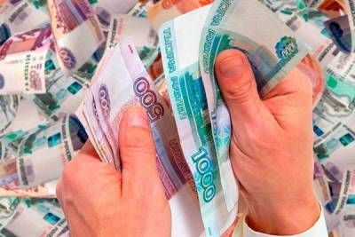 Эксперт рассказал, на что россияне тратят рекордную сумму кредитов, взятых наличными