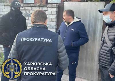 На Украине полицейские незаконно задерживали людей из Донбасса, вымогая у них деньги