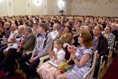 За три дня «Пушкинскую карту» оформили миллион молодых людей - neva.today - Санкт-Петербург