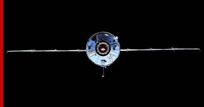 Российские космонавты закончили 8-мичасовую работу в открытом космосе