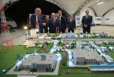 Владимир Путин увидел макет ядерного «Зевса»