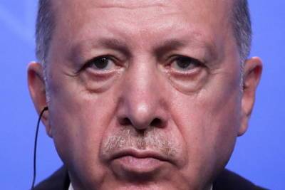 Проблемы турецкой экономики нанесли удар по надеждам Эрдогана
