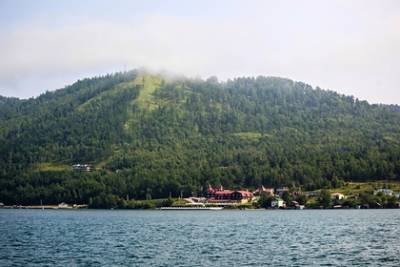 Глава Минприроды заявил об экологической угрозе для Байкала