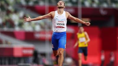 Россиянин Вдовин завоевал серебро на Паралимпиаде в беге на 200 м