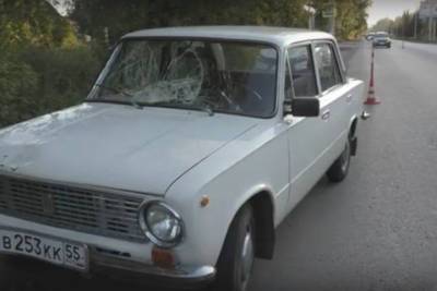 В Омске сбил девочку на переходе водитель с только что выданными правами