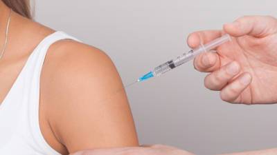 Насколько третья прививка эффективнее первых двух: подсчитано в Израиле