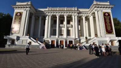 Таджикский театр вошел в топ-10 лучших на пространстве СНГ