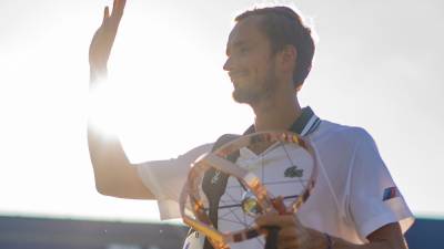 Медведев остался доволен своей игрой в матче с Андухаром на US Open