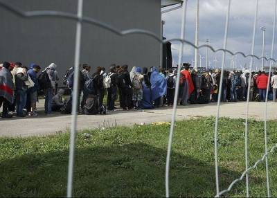 В Германии скопились 17 тысяч афганских беженцев, ожидающих переезда в США