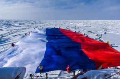 Цель Парижского соглашения — заставить Россию отказаться от освоения Арктики?