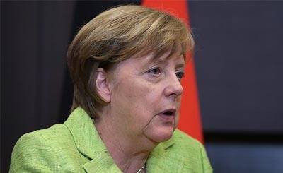 Меркель снова посетила долину реки Ар