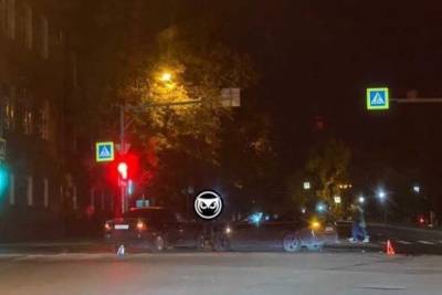 Ночное ДТП в Пензе: две черные машины не поделили дорогу