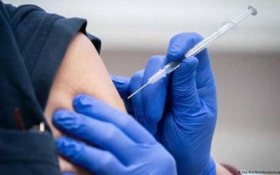 За сутки в Украине вакцинировали от коронавируса 167 489 человек, всего - 5 548 621, - Минздрав