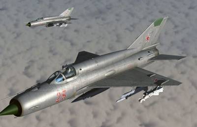 В Польше раскритиковали российскую авиацию за "летающие гробы"