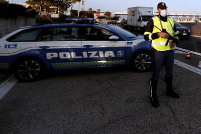 В Италии в результате перестрелки пострадали восемь человек