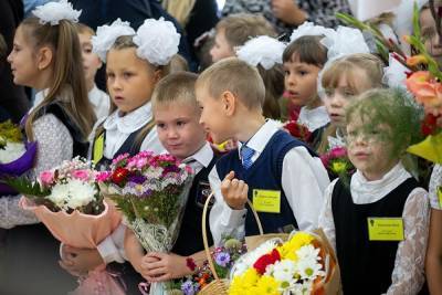 В Нижнем Новгороде закрыли гимназию, в которой отравилось 40 младшеклассников