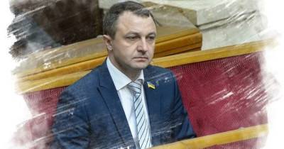 Украинскому «шпрехенфюреру» припомнили его работу на Януковича