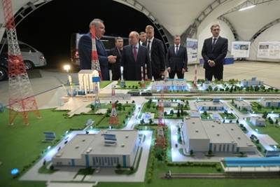Путину показали макет ядерного буксира «Зевса»