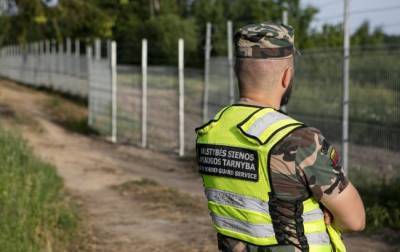 В Латвии стартует строительство забора на границе с Беларусью
