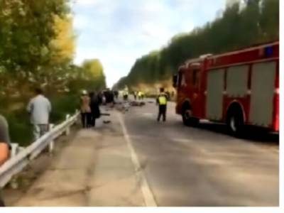 В Китае в ДТП с трактором погибли 15 человек