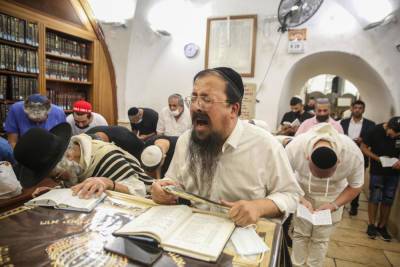 Минздрав смягчил «зеленый стандарт» для синагог на праздники Рош а-Шана
