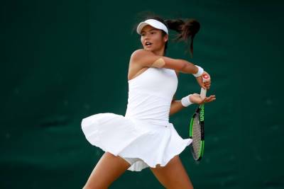 18-летняя дебютантка US Open Радукану с треском вышла в 1/8 финала