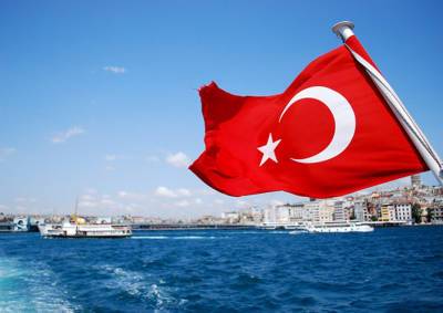 Еврокомиссия предложила отменить визовый режим с Турцией